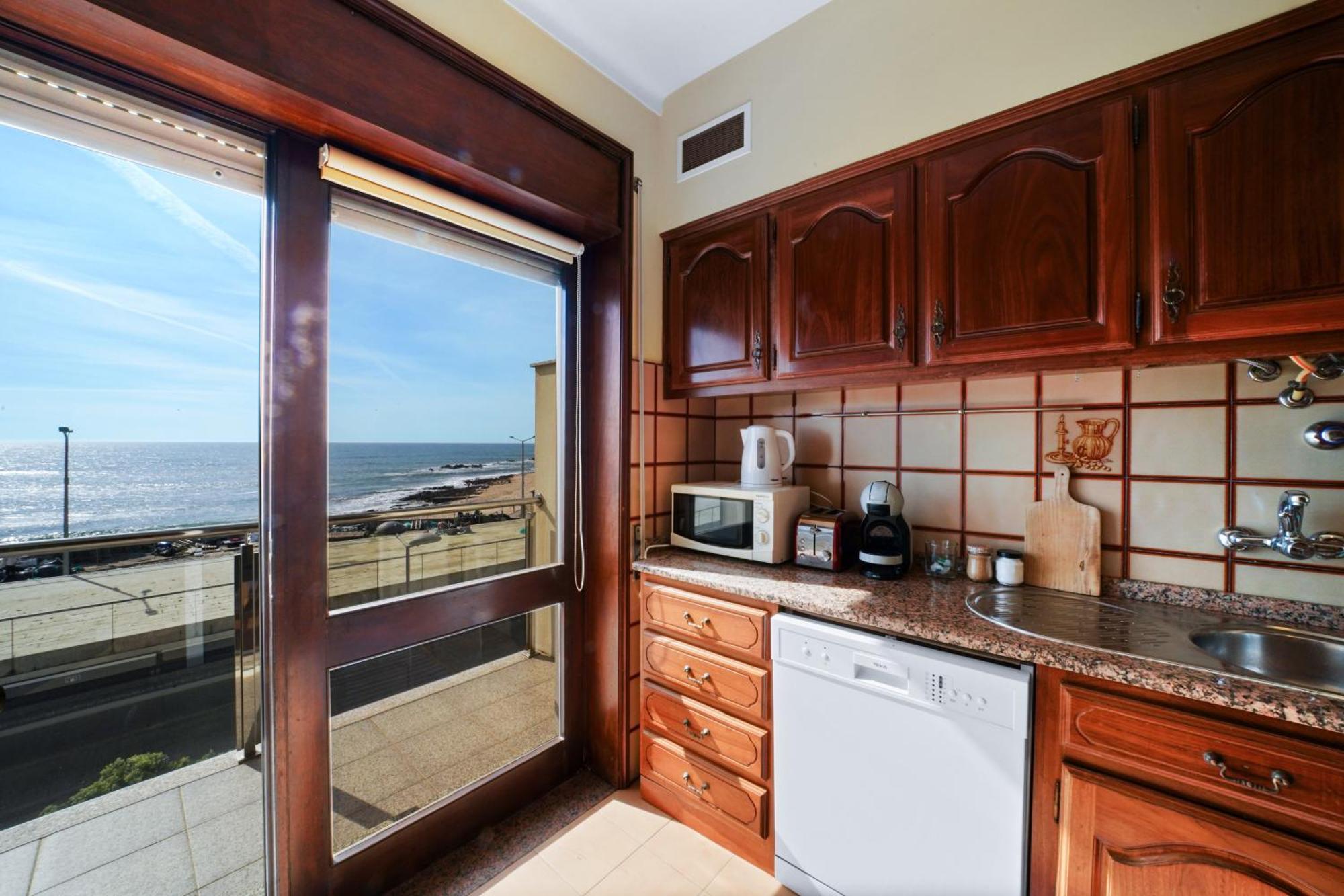 Ombak Apulia - Sea View Apartment Luaran gambar